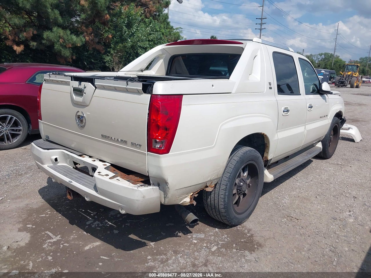 2005 CADILLAC ESCALADE EXT STANDARD · 4/11