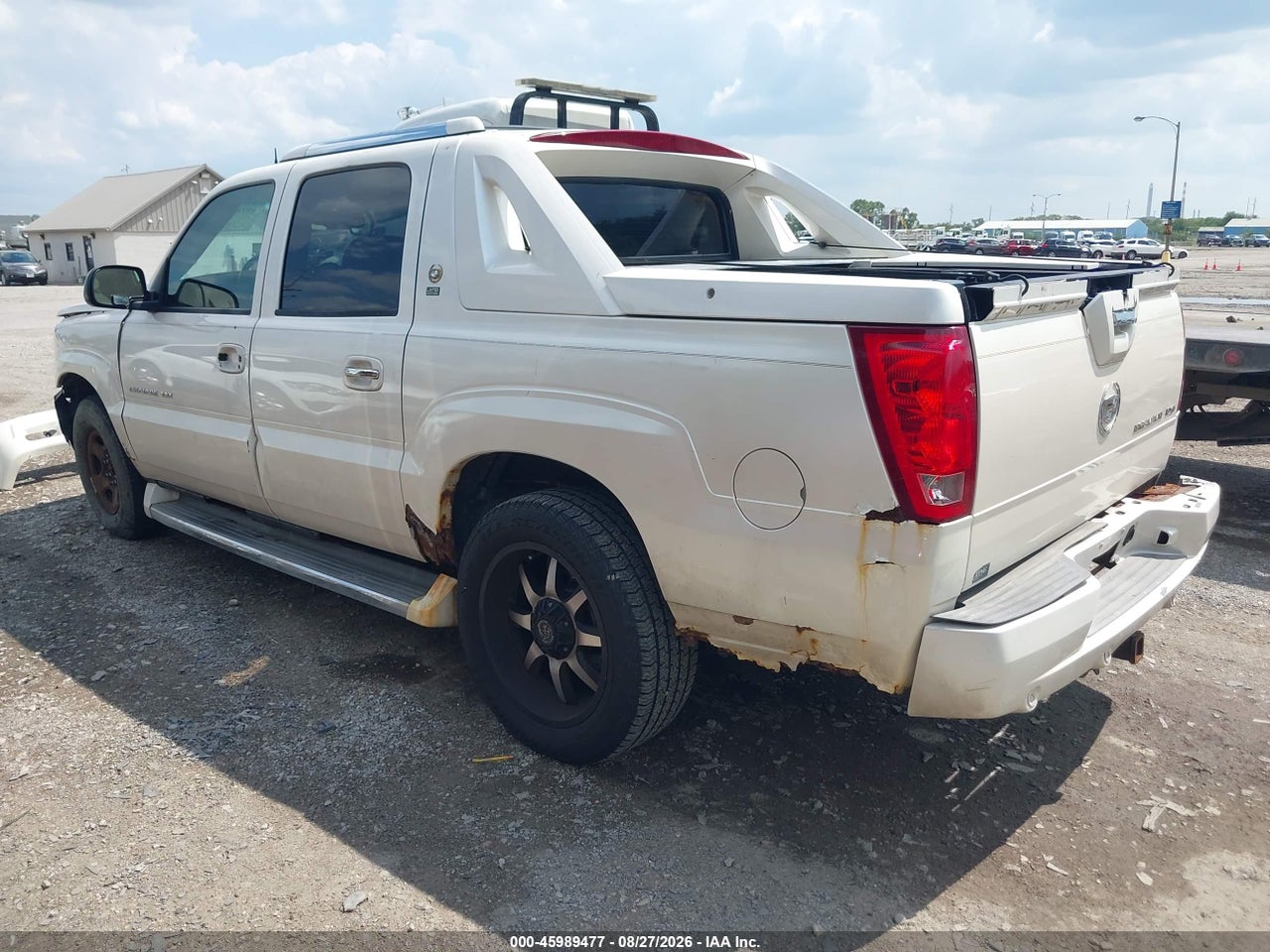 2005 CADILLAC ESCALADE EXT STANDARD · 3/11