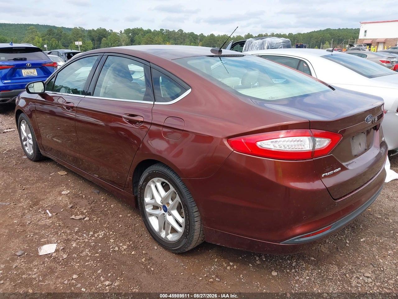 2015 FORD FUSION SE · 3/11