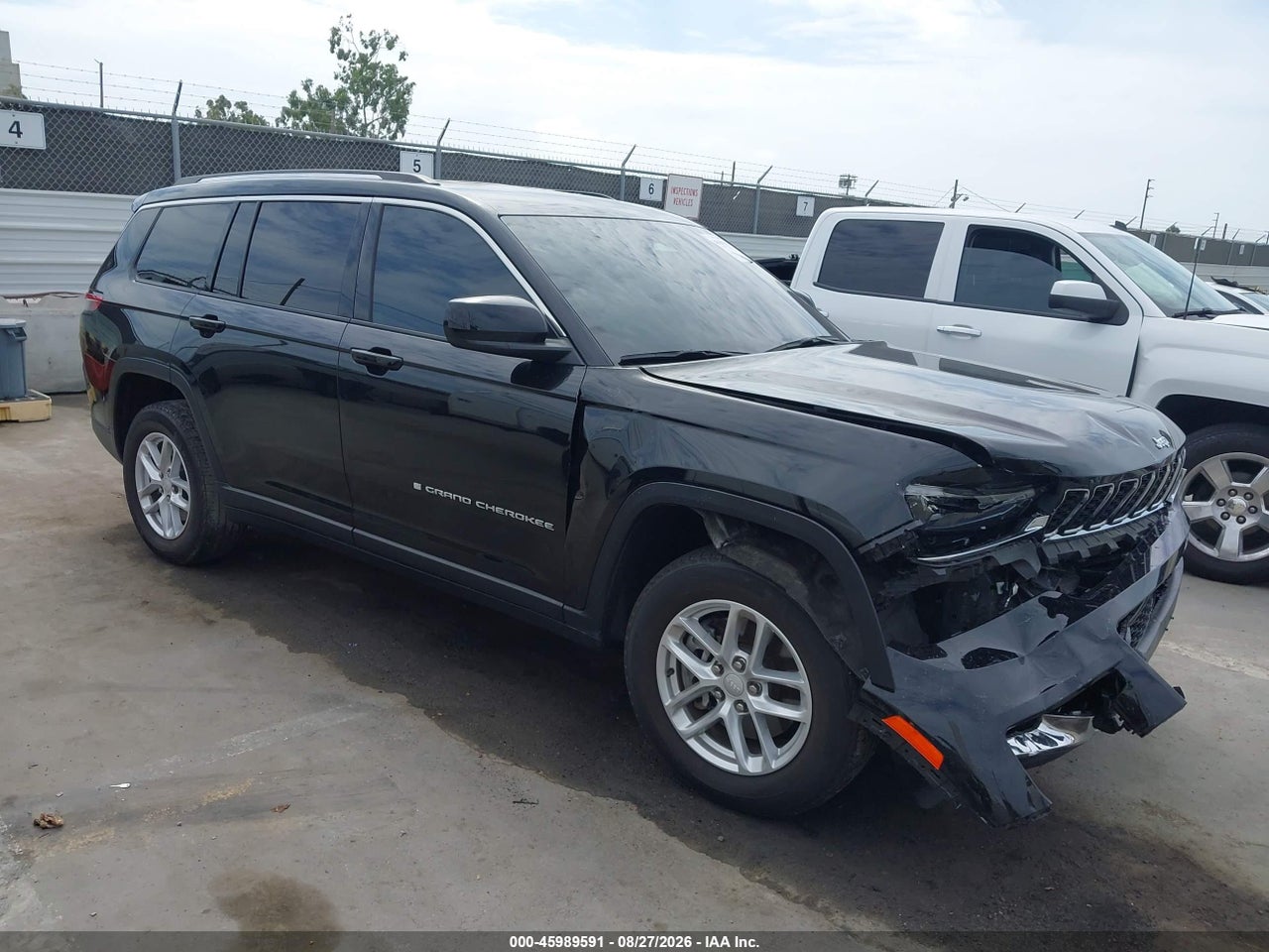2024 JEEP GRAND CHEROKEE L LAREDO 4X2