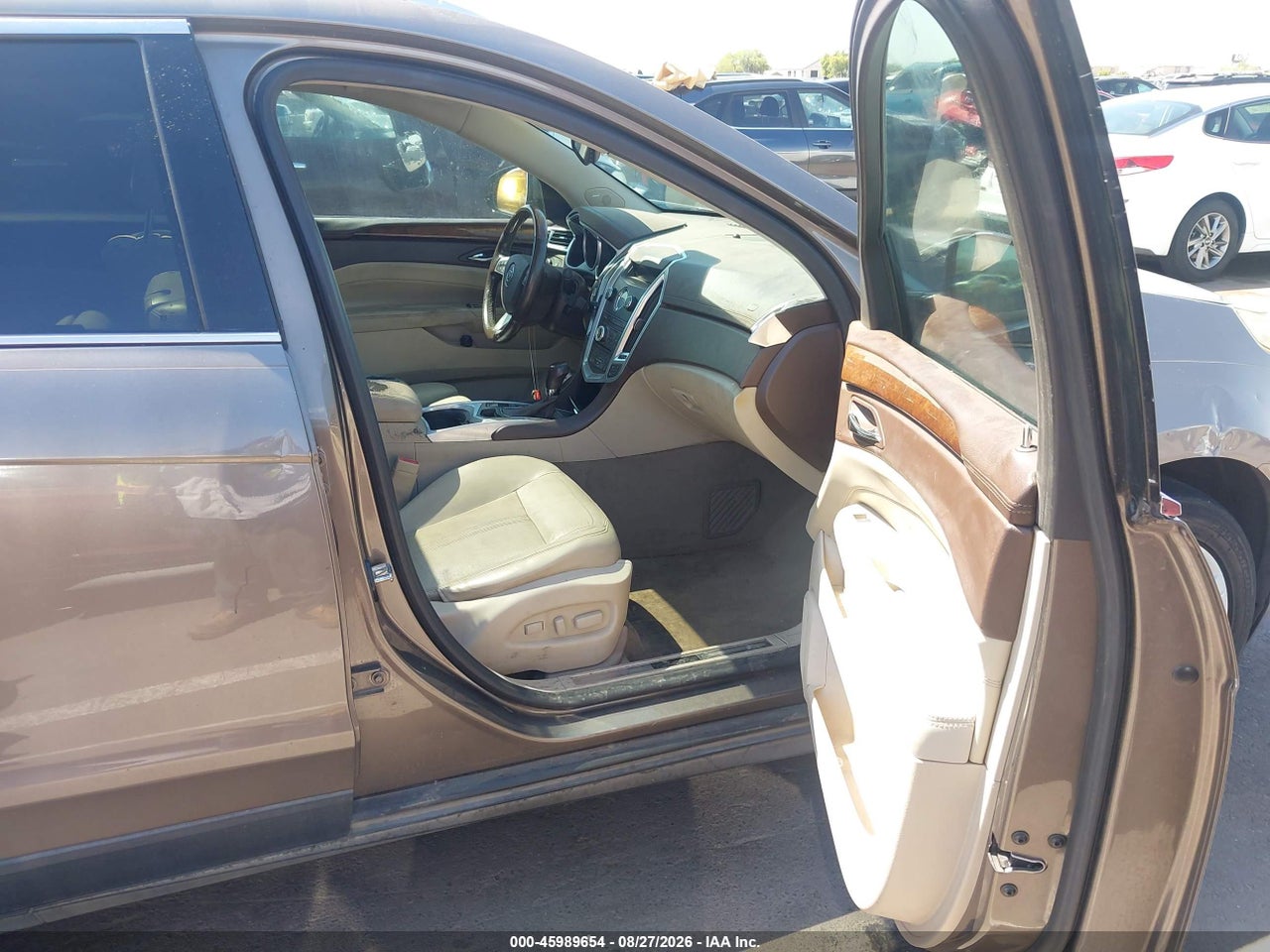 2011 CADILLAC SRX   · 5/11