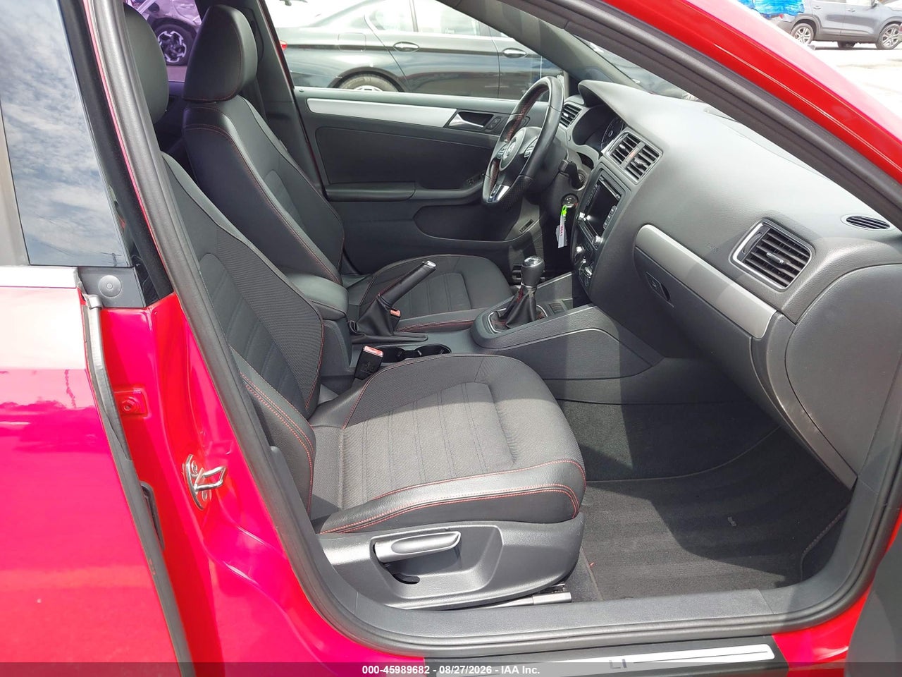 2012 VOLKSWAGEN JETTA GLI · 5/11
