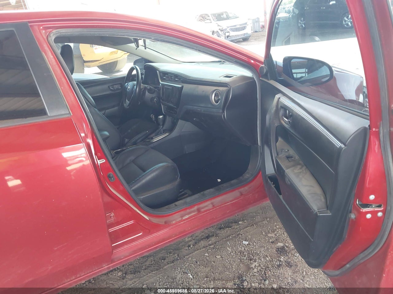 2019 TOYOTA COROLLA SE · 5/11