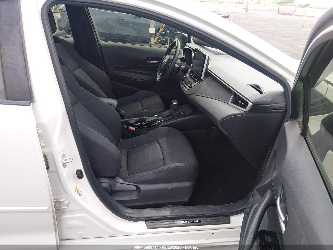 2019 TOYOTA COROLLA SE · 5/11