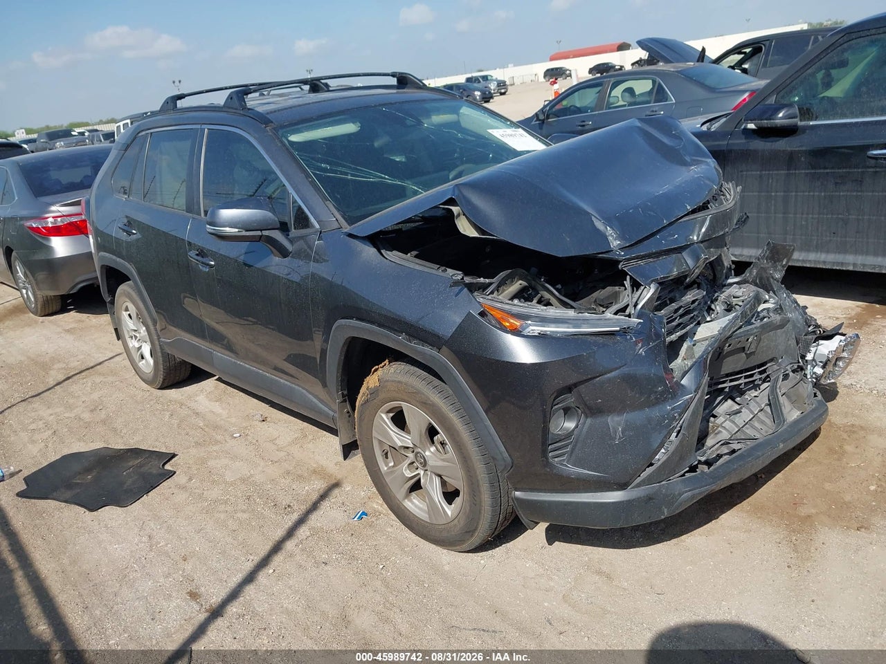 2021 TOYOTA RAV4 XLE