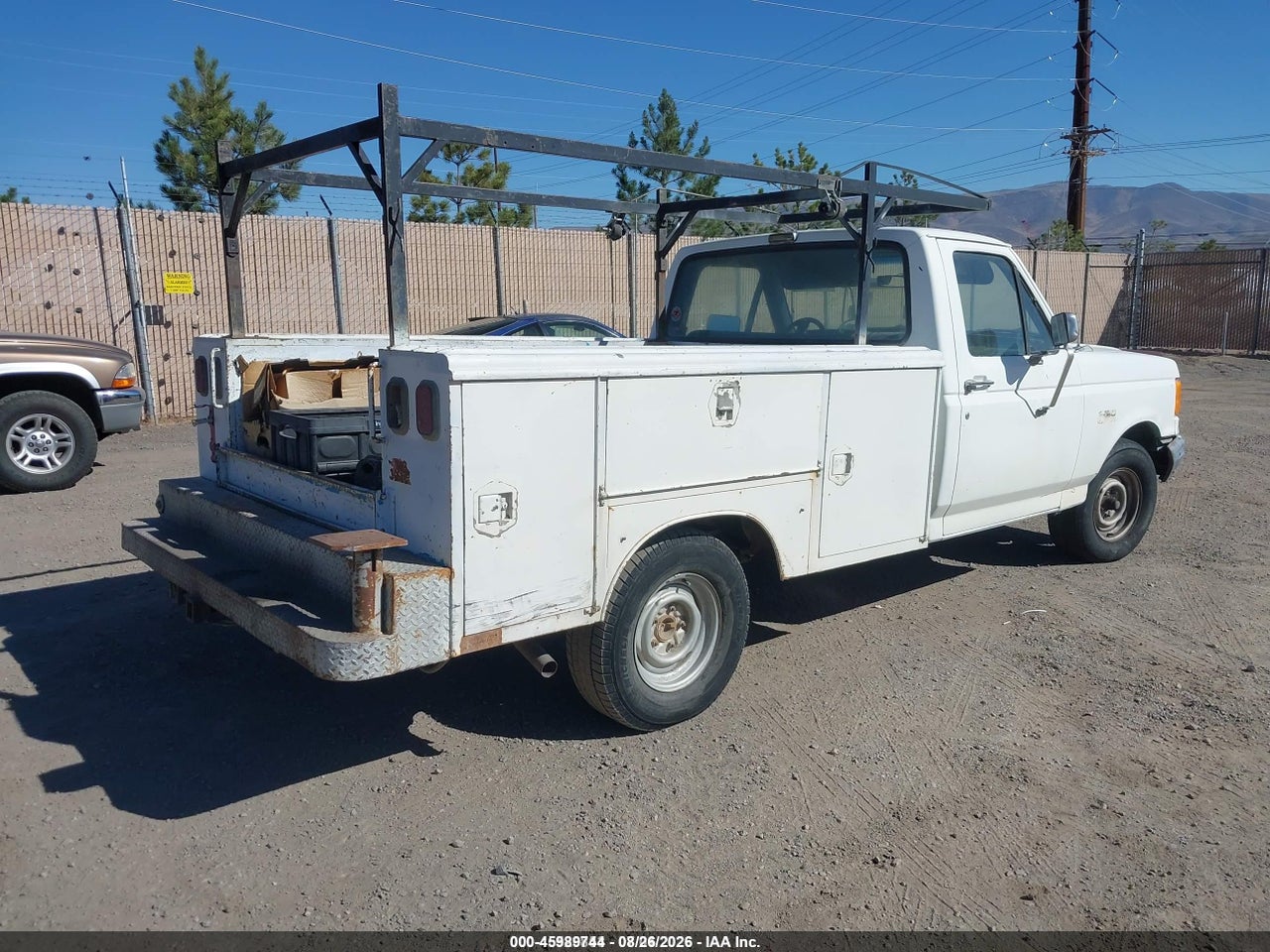 1991 FORD F150 · 4/11