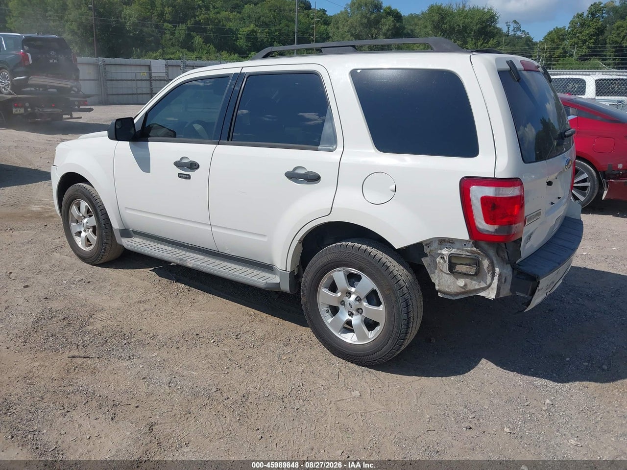 2011 FORD ESCAPE XLT · 3/11
