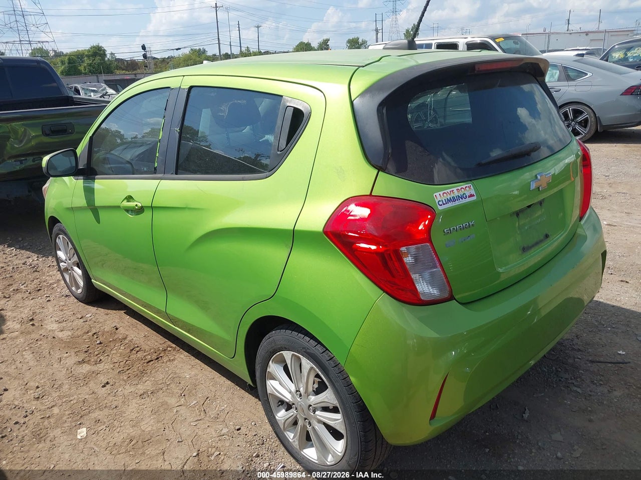 2016 CHEVROLET SPARK 1LT CVT · 3/11