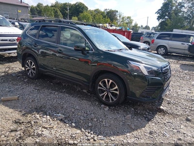 2022 SUBARU FORESTER LIMITED