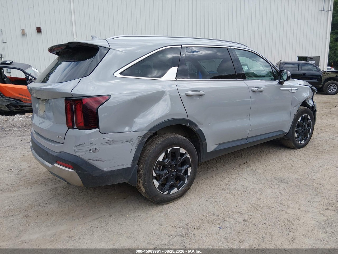 2026 KIA SORENTO S · 4/11