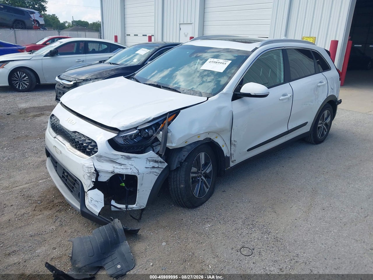 2022 KIA NIRO EX PREMIUM · 2/11