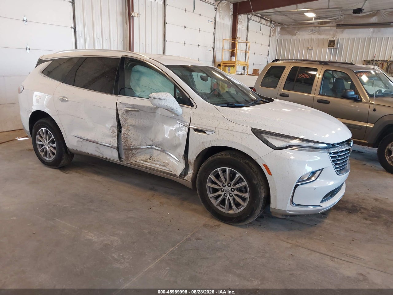 5GAEVAKW3PJ****** · 2023 BUICK ENCLAVE ESSENCE AWD