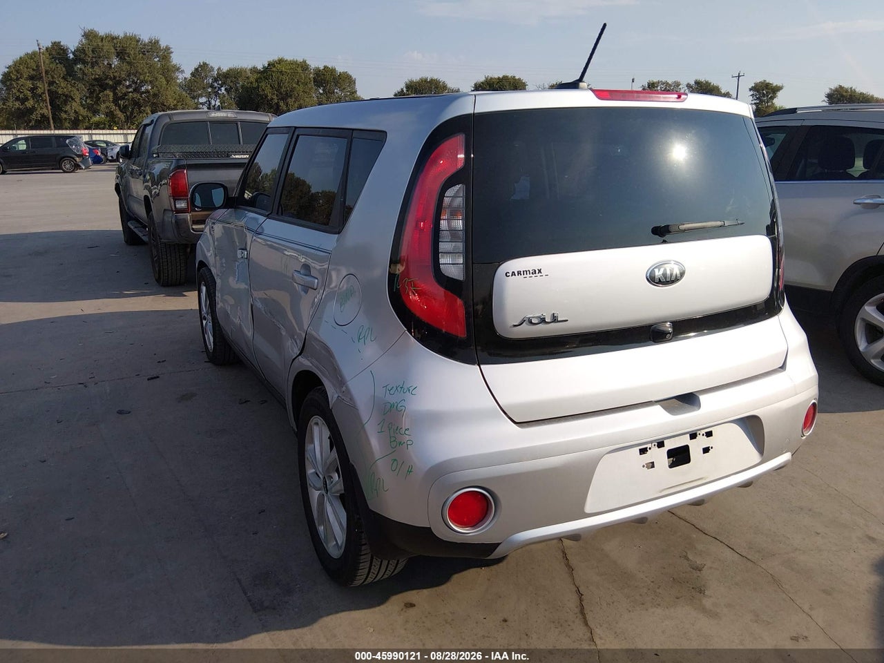 2017 KIA SOUL + · 3/11
