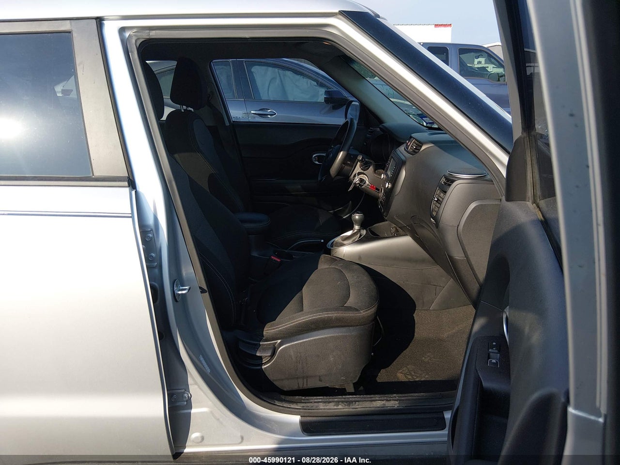 2017 KIA SOUL + · 5/11