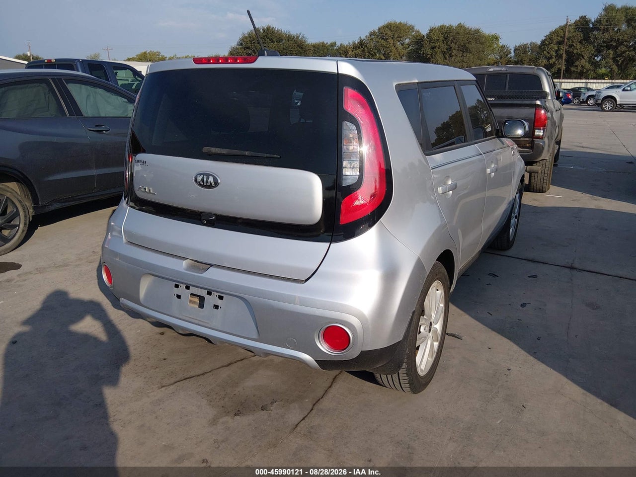 2017 KIA SOUL + · 4/11