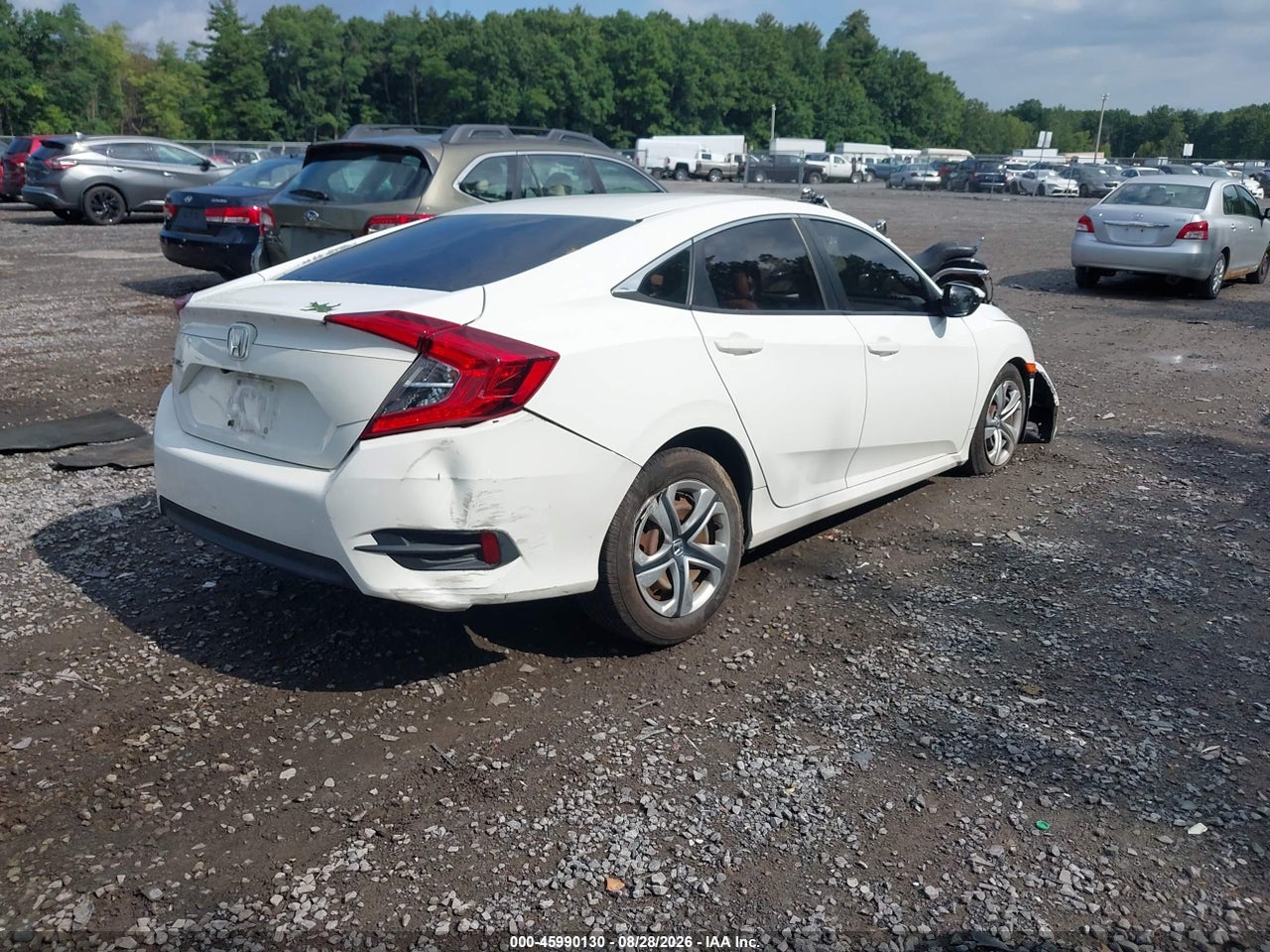 2018 HONDA CIVIC LX · 4/10