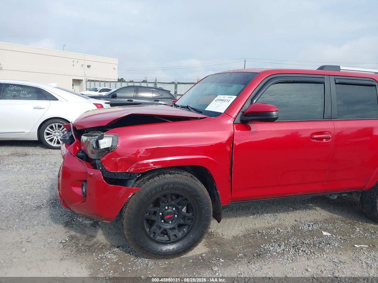 2016 TOYOTA 4RUNNER SR5 · 6/11