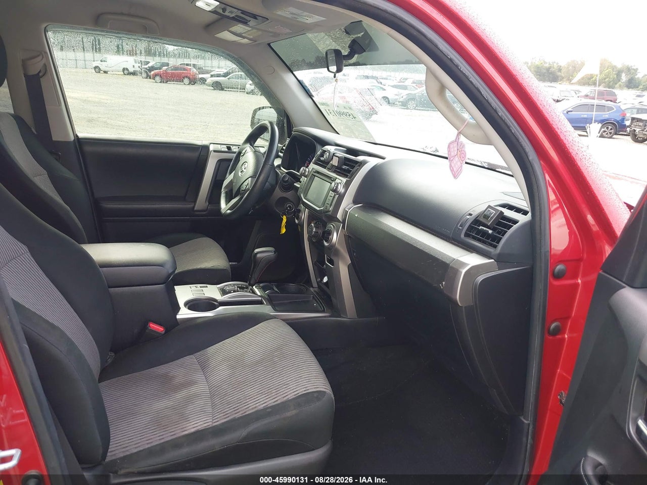 2016 TOYOTA 4RUNNER SR5 · 5/11