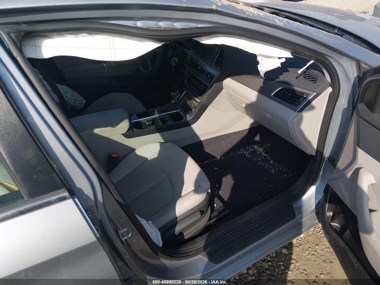 2017 HYUNDAI SONATA SE · 5/10