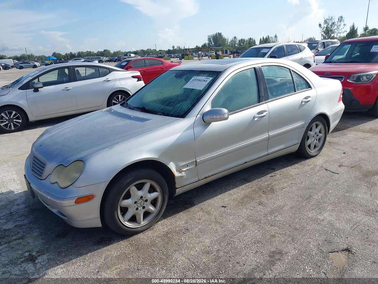2002 MERCEDES-BENZ C 320 · 2/11