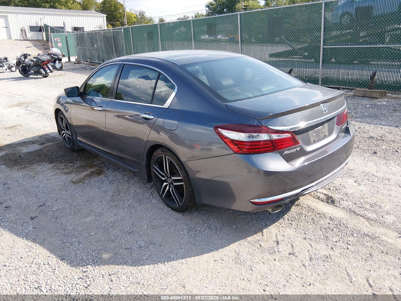 2017 HONDA ACCORD SPORT SE · 3/11