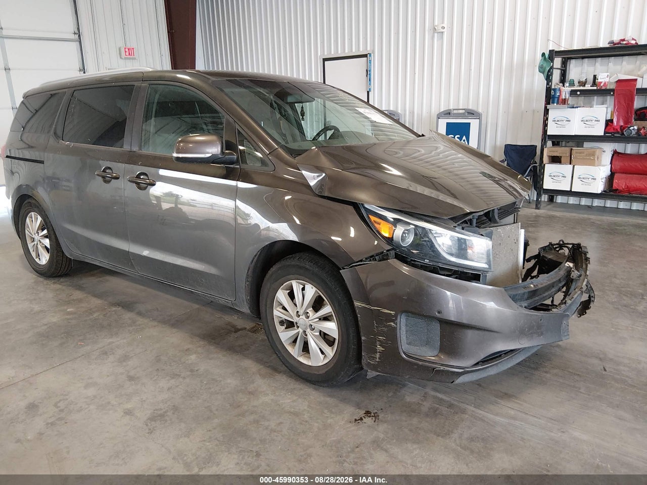 2017 KIA SEDONA LX