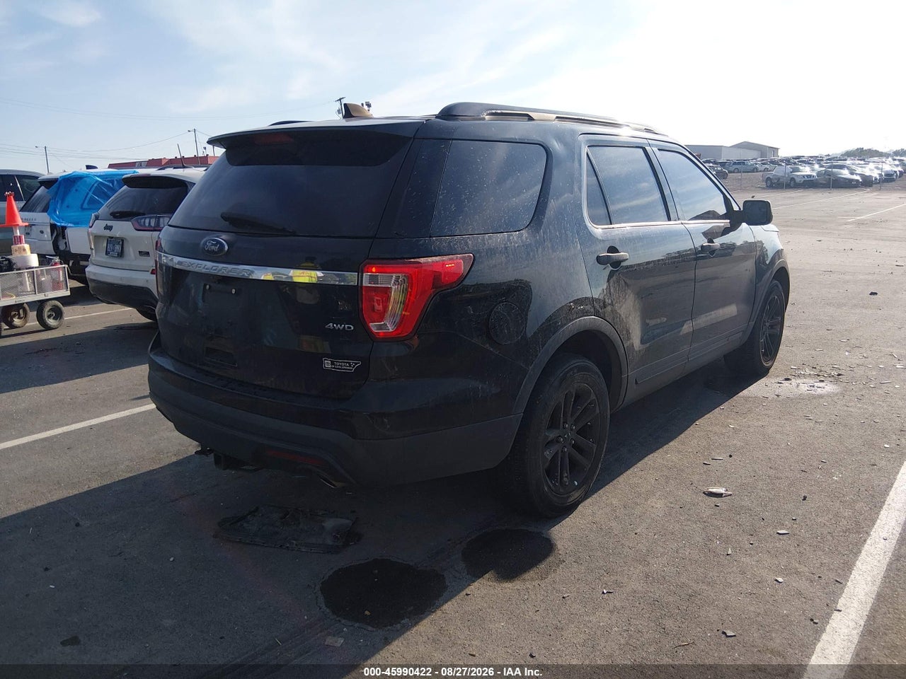 2017 FORD EXPLORER · 4/10