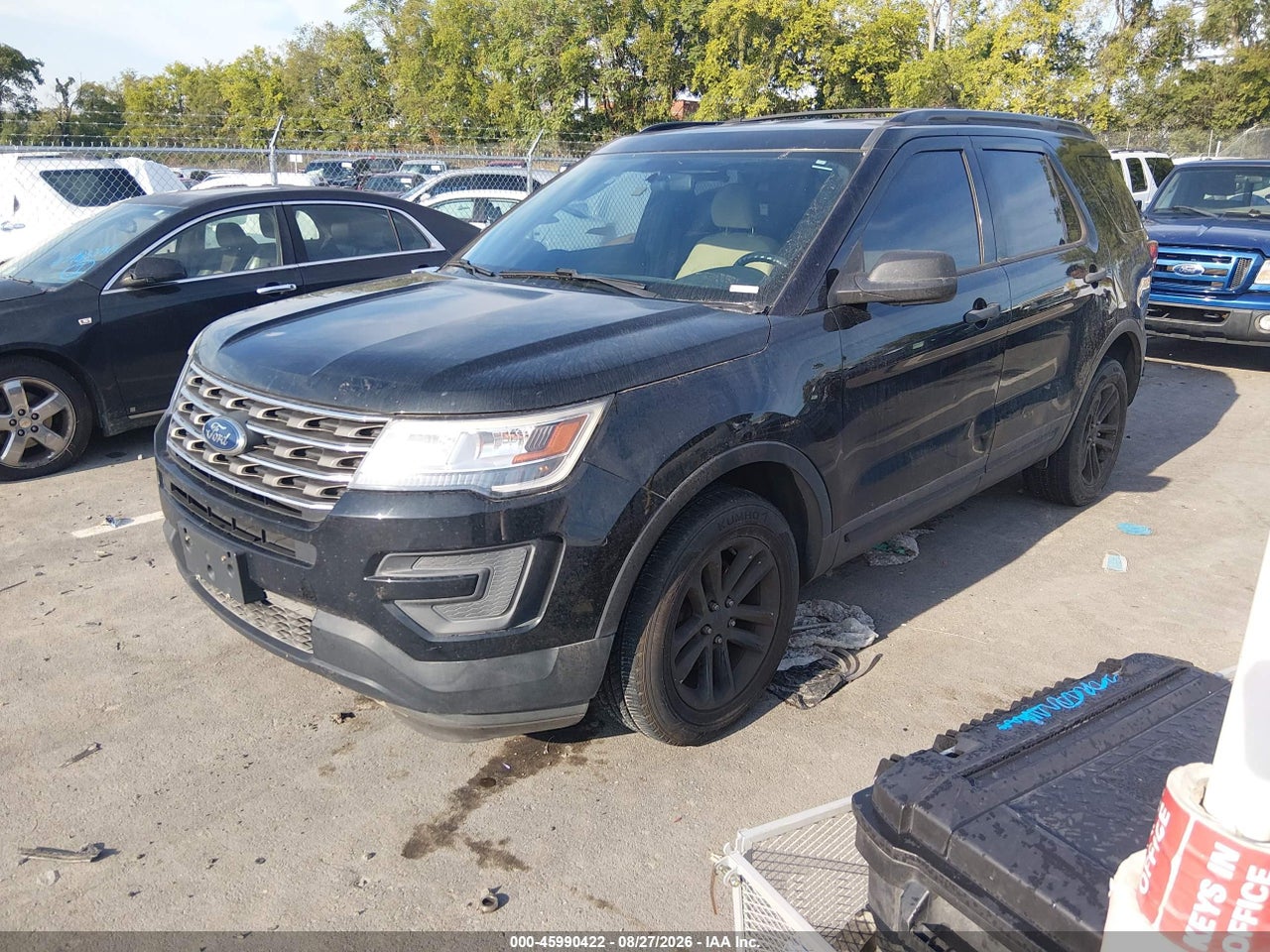 2017 FORD EXPLORER · 2/10