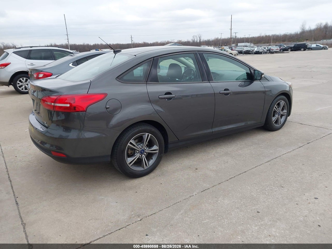 2017 FORD FOCUS SE · 4/11