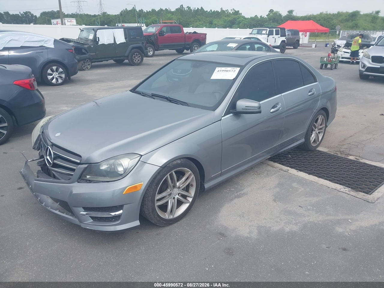 2014 MERCEDES-BENZ C 250 SPORT · 2/11