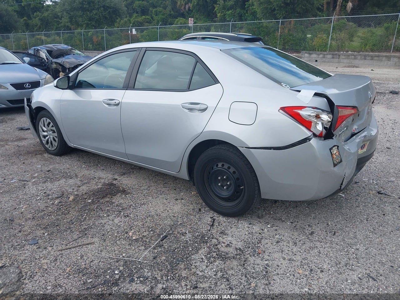2017 TOYOTA COROLLA LE · 3/11
