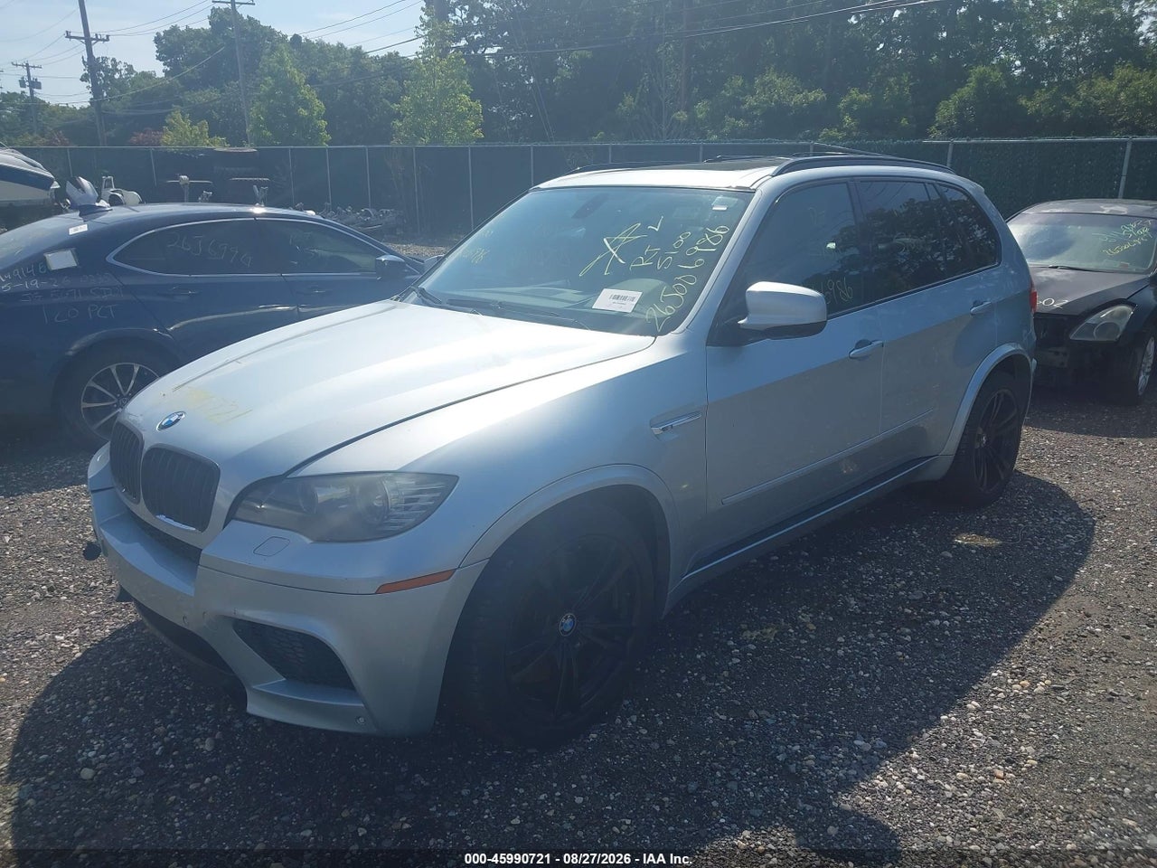 2010 BMW X5 M · 2/10