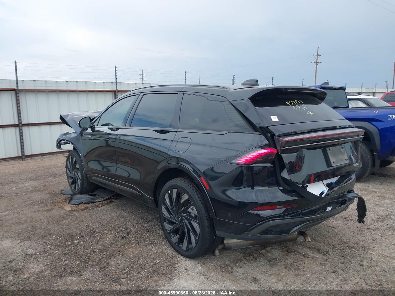 2024 LINCOLN NAUTILUS RESERVE · 3/10