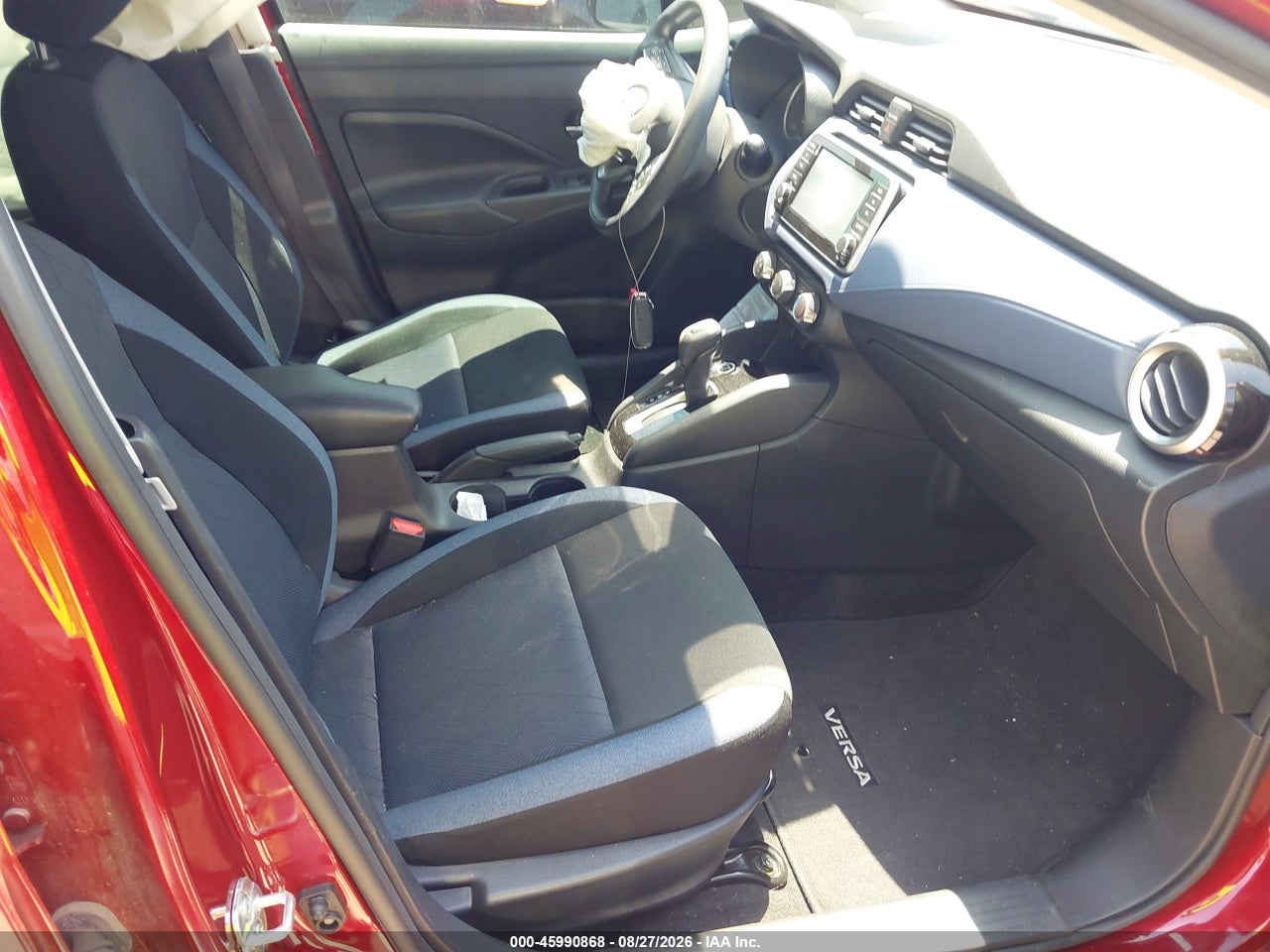 2024 NISSAN VERSA 1.6 SV · 5/11