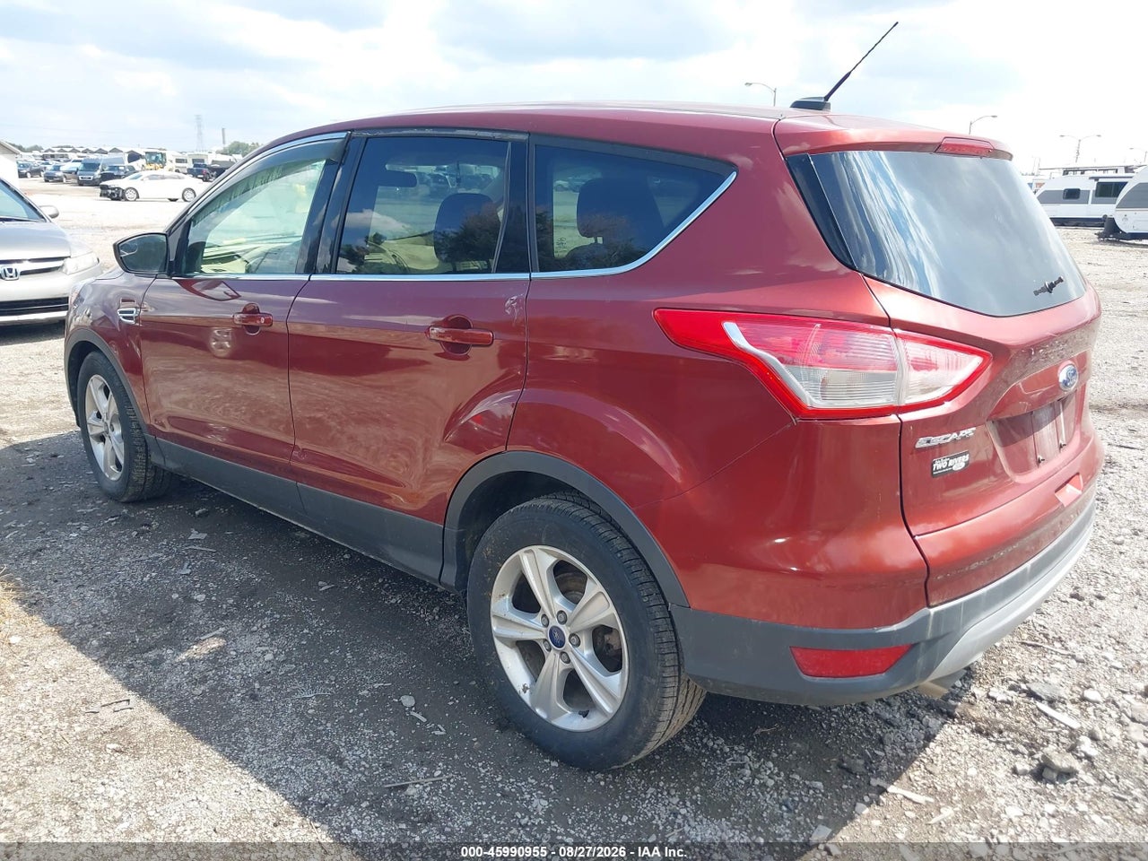 2016 FORD ESCAPE SE · 3/11