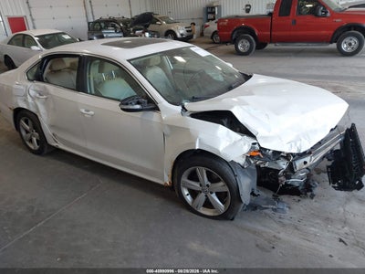 2012 VOLKSWAGEN PASSAT 2.5L SE