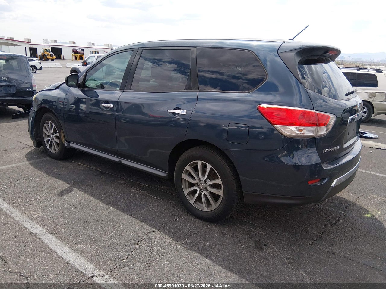 2014 NISSAN PATHFINDER S · 3/11