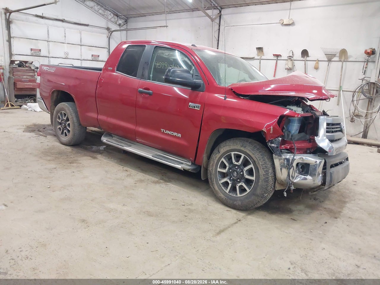 5TFUY5F1XFX****** · 2015 TOYOTA TUNDRA SR5 5.7L V8