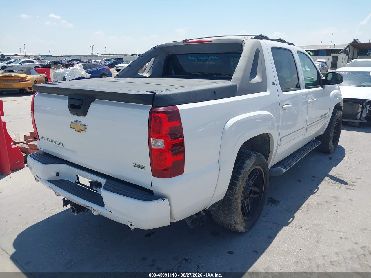 2011 CHEVROLET AVALANCHE 1500 LT1 · 4/11
