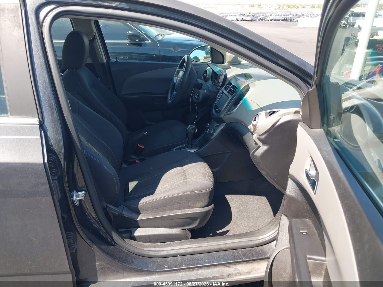 2016 CHEVROLET SONIC LT AUTO · 5/11