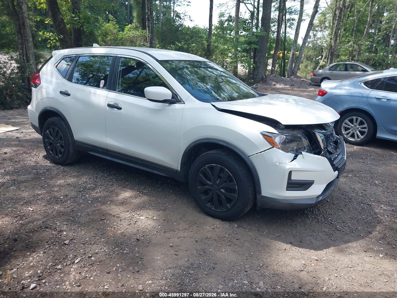 KNMAT2MV0HP****** · 2017 NISSAN ROGUE S