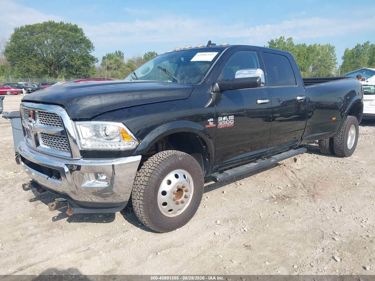 2013 RAM 3500 LARAMIE · 2/4