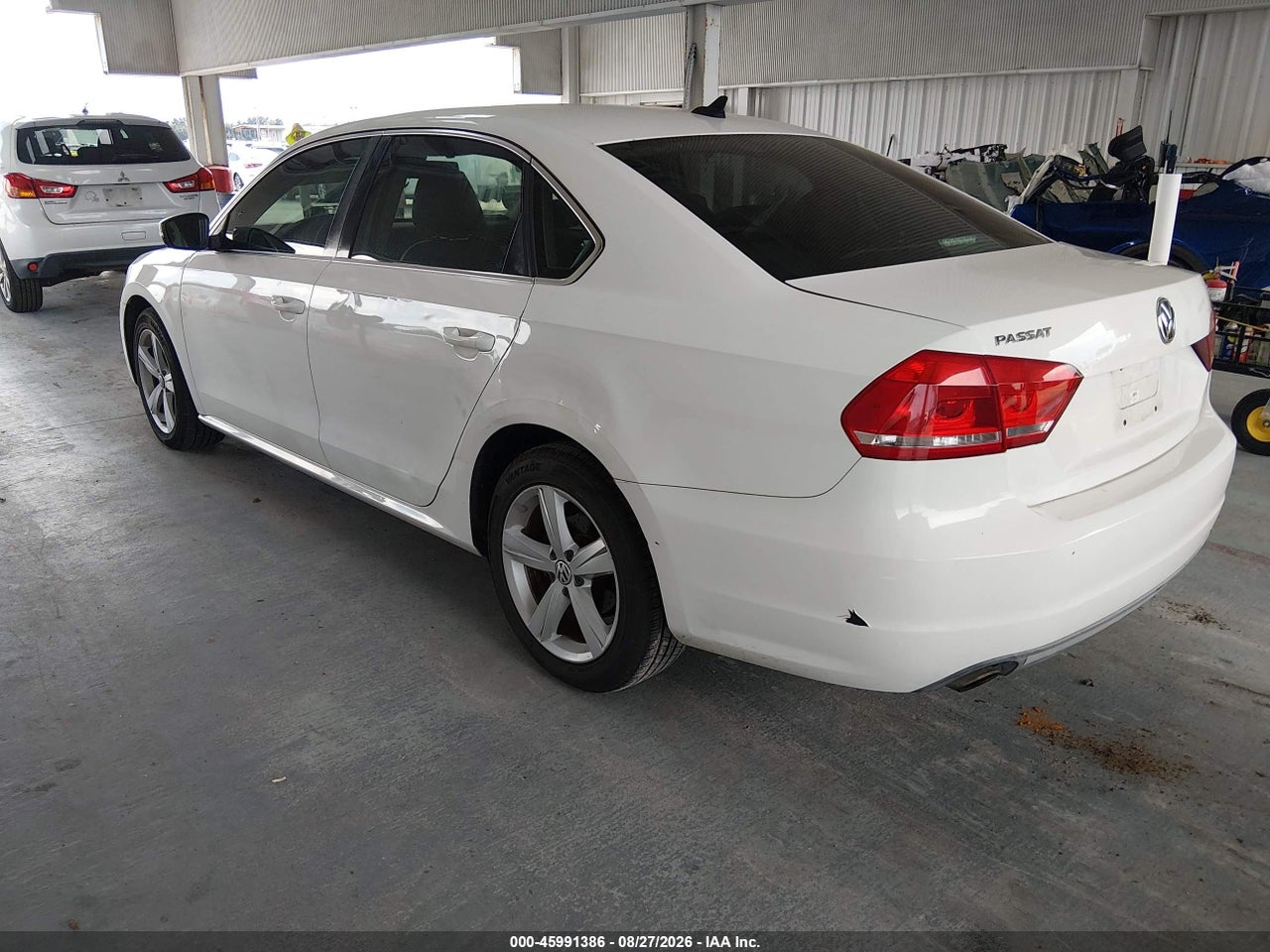 2013 VOLKSWAGEN PASSAT 2.5L SE · 3/11
