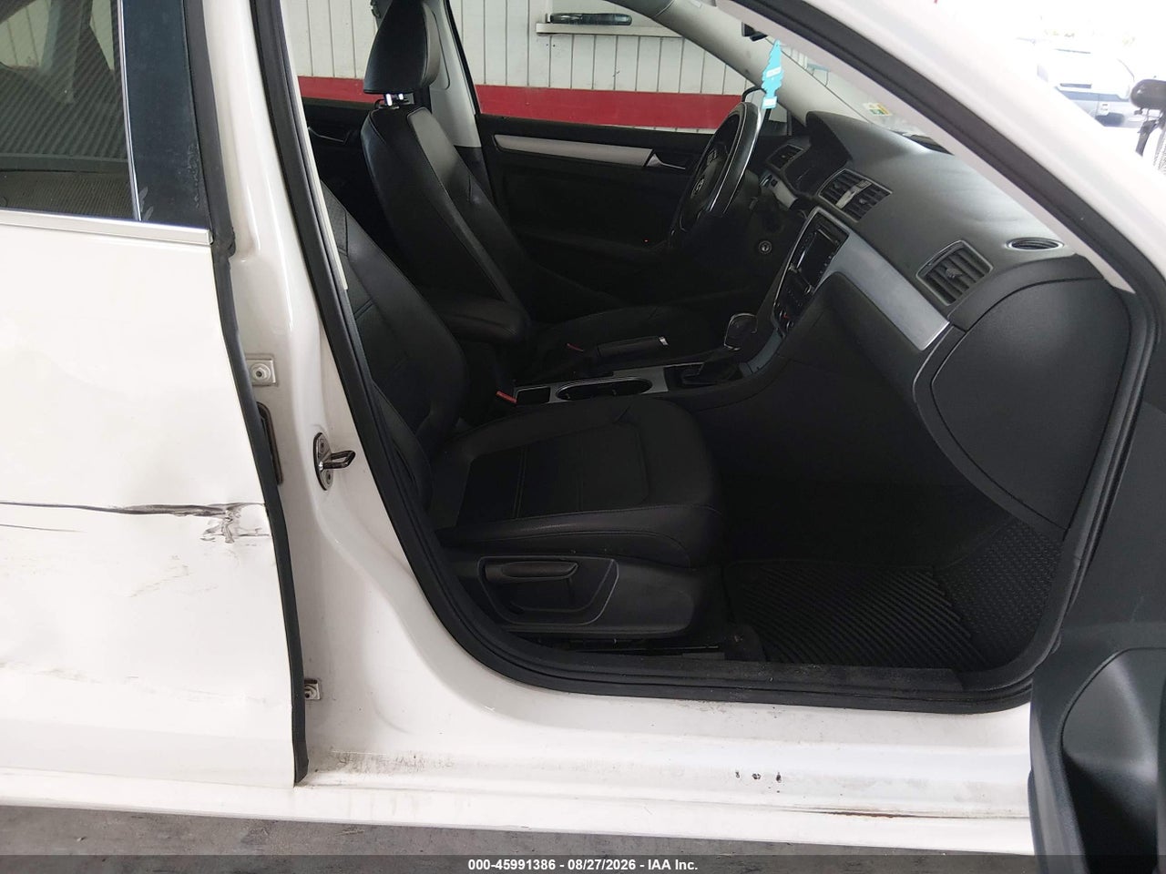 2013 VOLKSWAGEN PASSAT 2.5L SE · 5/11
