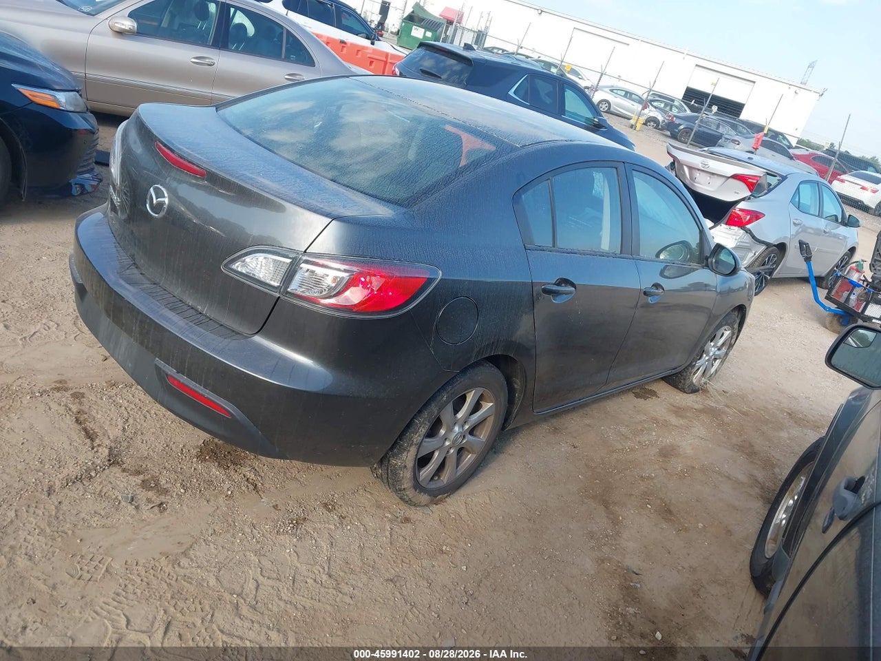 2011 MAZDA MAZDA3 I TOURING · 4/11