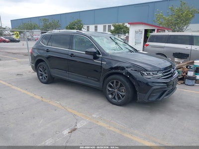 3VV2B7AX3NM****** · 2022 VOLKSWAGEN TIGUAN 2.0T SE