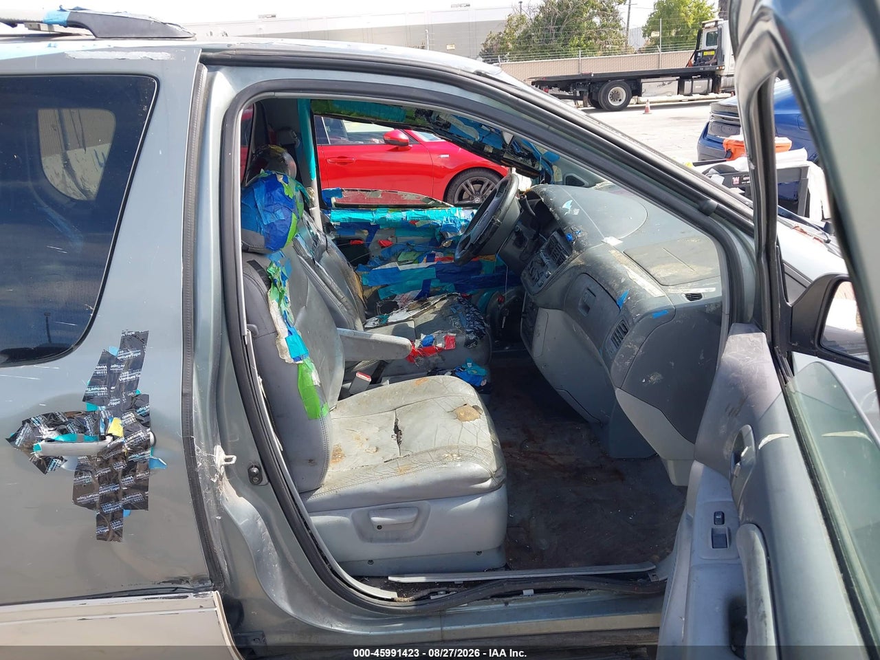 2000 TOYOTA SIENNA XLE · 5/11