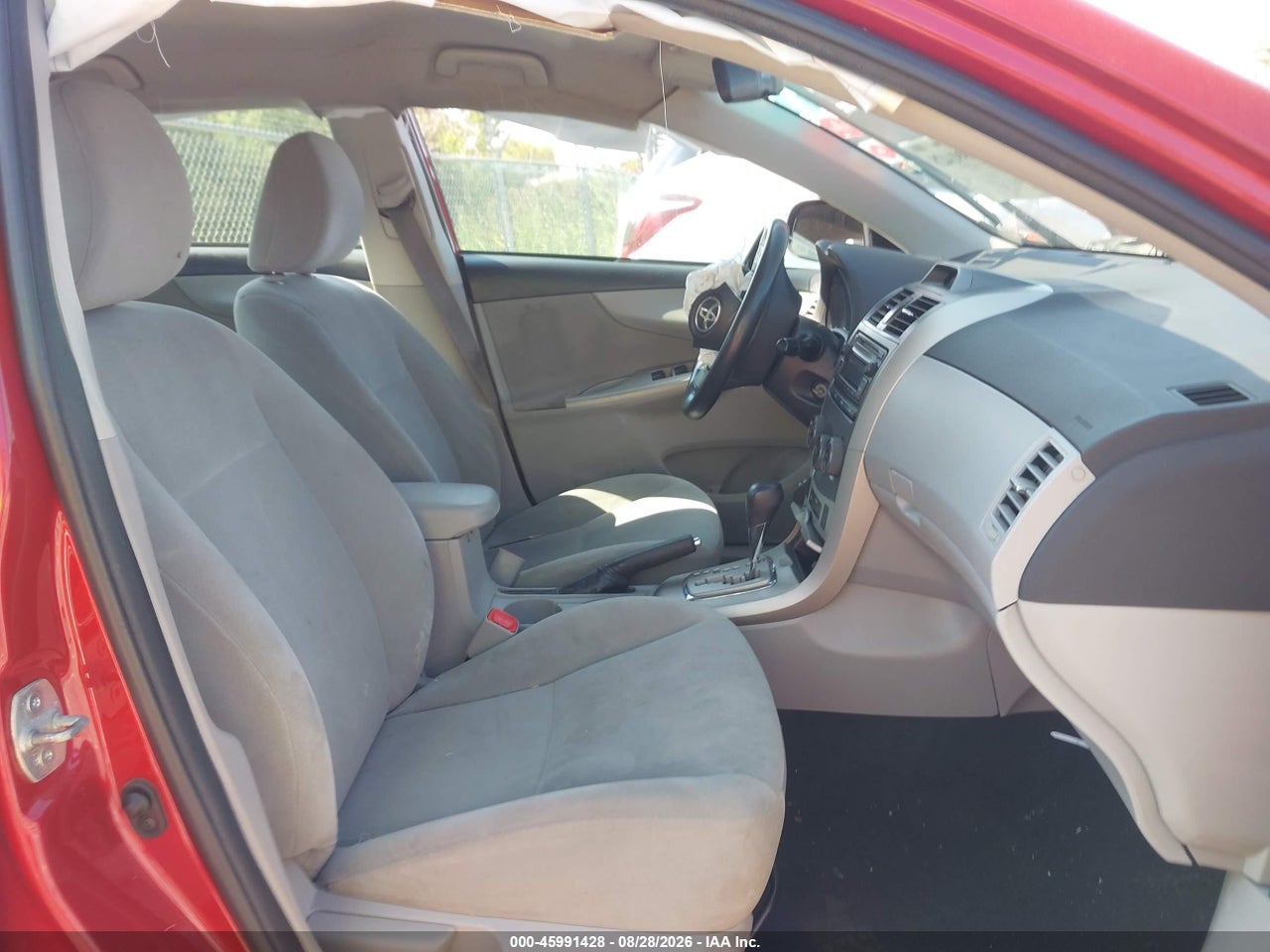 2012 TOYOTA COROLLA LE · 5/11