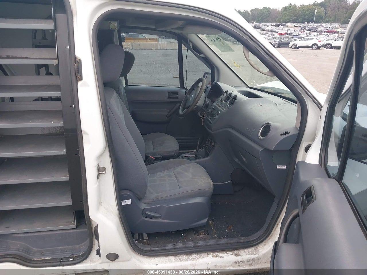 2013 FORD TRANSIT CONNECT XLT · 5/11