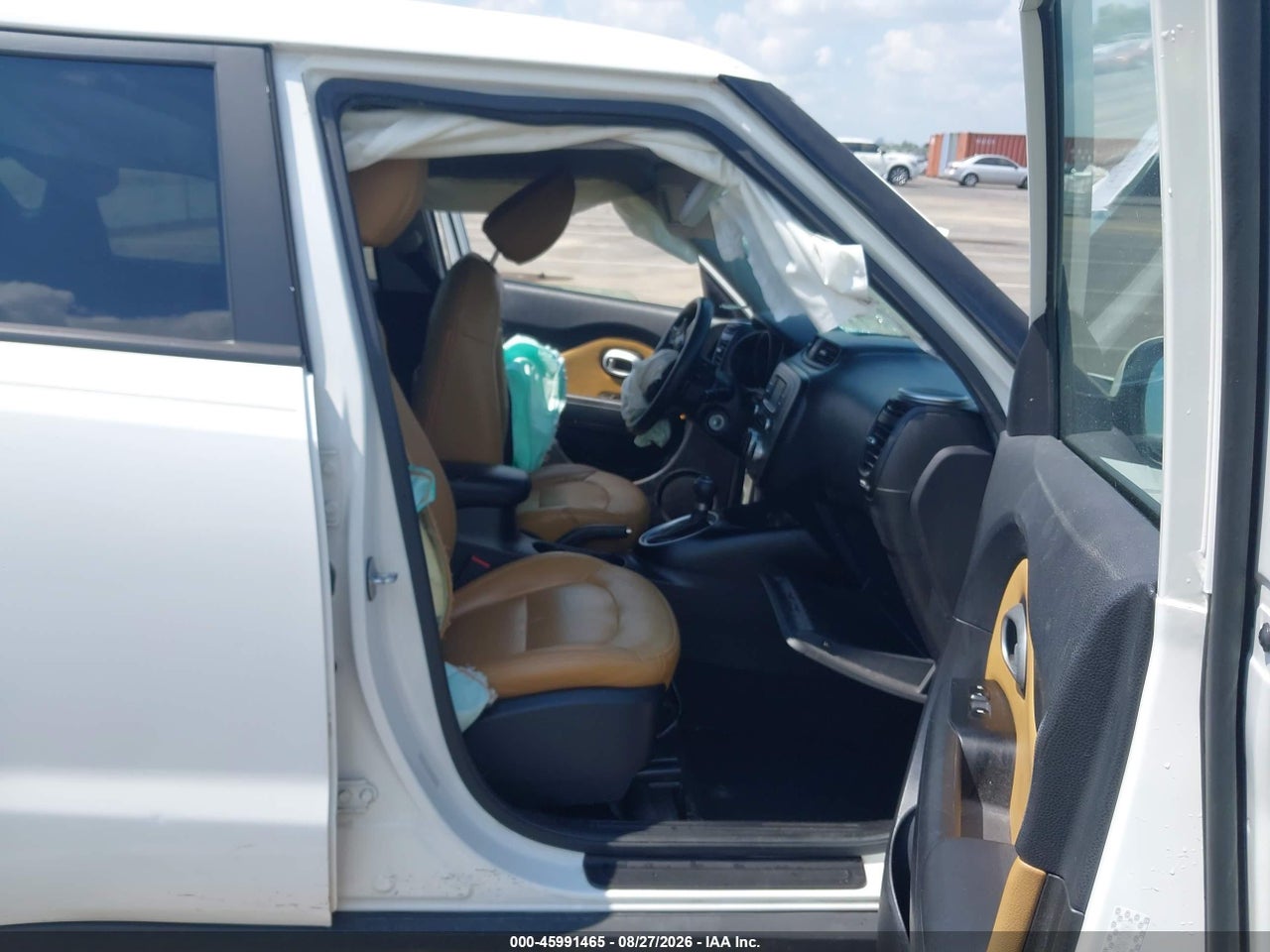 2015 KIA SOUL   · 5/11